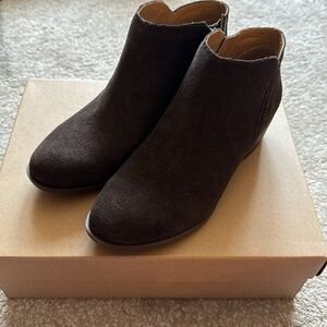 New Lucky Brand “Barstyn” Booties